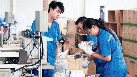 Vorzeichen. Mit Zöllen auf Stahl und Aluminium hat alles angefangen. Darunter leiden etwa Firmen, die wie diese in China Alu-Schalen herstellen.
