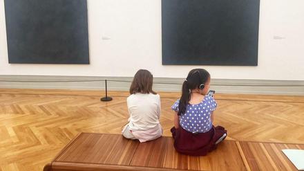 Mit dem Audioguide können Kinder die Gerhard-Richter-Ausstellung im Museum Barberini auf spielerische Art und Weise erkunden.