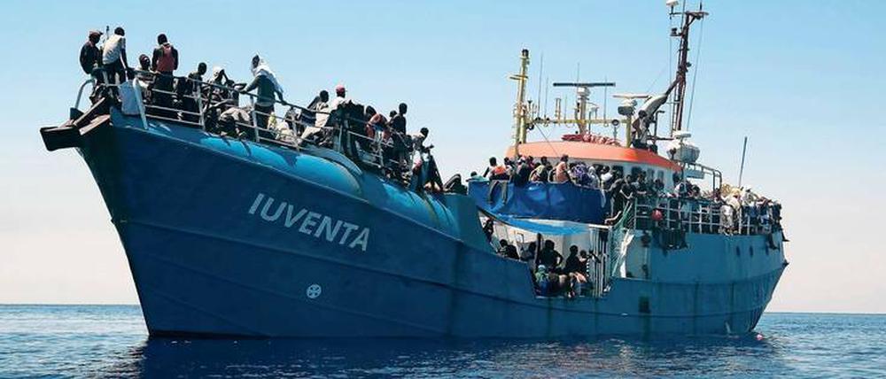 Ende einer Mission? Heute liegt die „Iuventa“ beschlagnahmt in Italien fest.