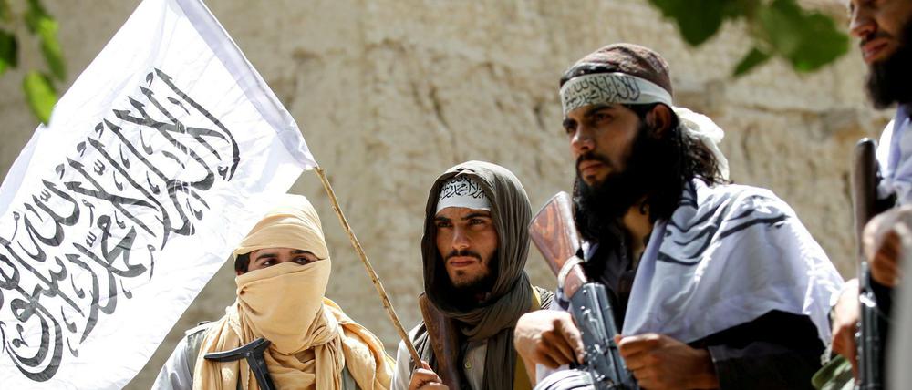 Die Taliban - hier ein Foto aus dem Juni - erobern immer mehr Territorium.