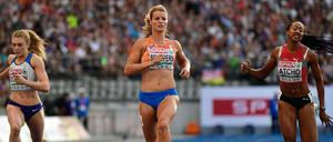 Dafne Schippers (Mitte) Paradedistanz sind die 200 Meter.