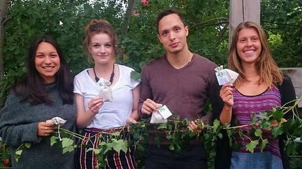 Cleanleaves-Gründer: Gabriela Maria Paredes Siml, Tabea Borrmann, Manuel Cosme und Nikola Tietze (v. l.).
