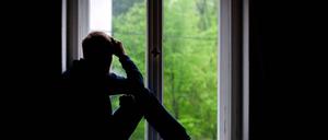 Betroffen sind meistens schwule Männer und trans Männer.