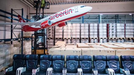 Nach der Air-Berlin-Pleite: Inventar der Fluggesellschaft wird versteigert. 