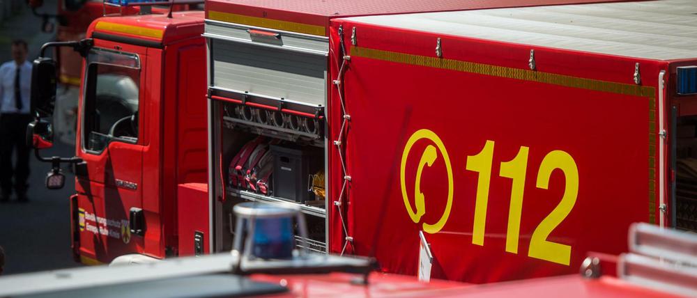 Die Berliner Feuerwehr sendet einen Notruf.