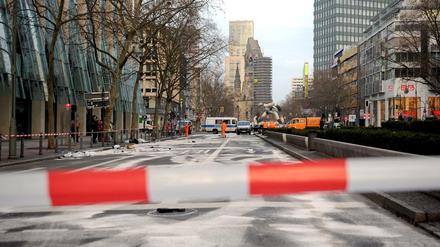 Tatort Tauentzienstraße. So sah es hier nach dem tödlichen Unfall aus.