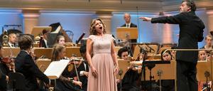 Glutvoll. Die Sopranistin Ann-Helen Moe mit dem Orchester aus Norwegen