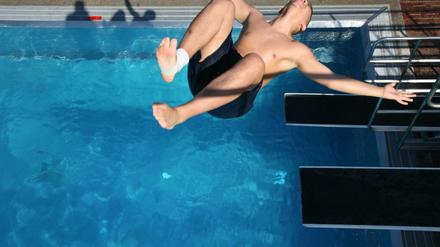 Sprung ins kalte Wasser. 