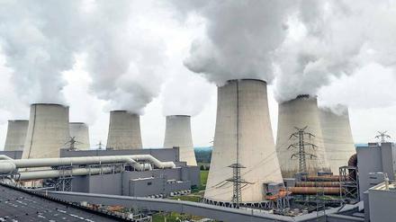Mehr als eine Milliarde Euro Verlust machen Braunkohlekraftwerke im Jahr. Foto: dpa