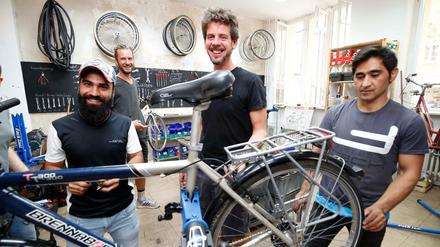 Einblick in die Fahrradwerkstatt Rückenwind in Neukölln.