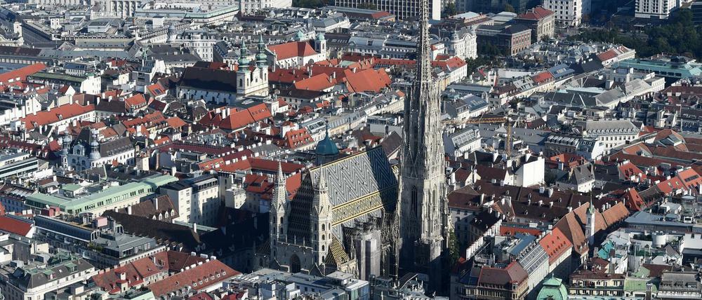 Der Wiener Stephansdom in der Innenstadt. 