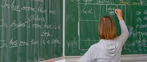 Es fehlt überall an Lehrern. 