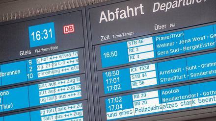 Zu spät. Mehr als jeder vierte Fernzug ist unpünktlich. 
