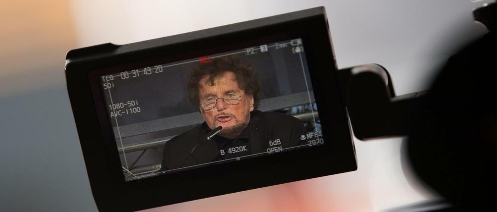 Objekt der Recherche. Auch der Privatsender Sat 1 konnte kein missbräuchliches noch strafbares Verhalten von Regisseur und Autor Dieter Wedel ausfindig machen