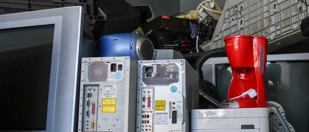 Künftig müssen mehr Alltagsgegenstände als bisher als Elektroschrott entsorgt werden.