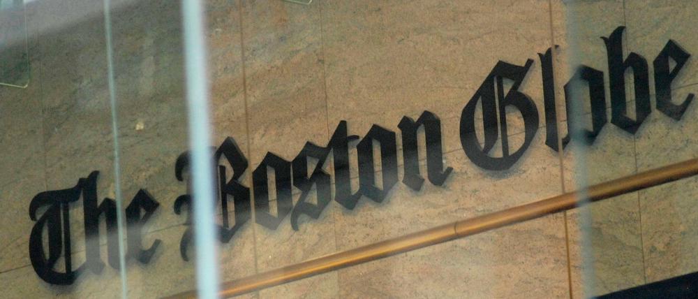 US-Zeitungen beziehen Position gegen die Anschuldigung "Fake News" zu verbreiten.