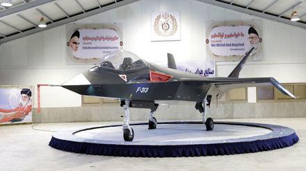 Der aktuelle iranische Kampfjet "Qaher 313" bei der Präsentation 2013.