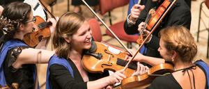 Gut gelaunt. Das European Union Youth Orchestra beim Young Euro Classic Festival