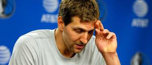Schafft er es oder nicht? Dirk Nowitzki arbeitet hart für den NBA-Saisonstart im Oktober.