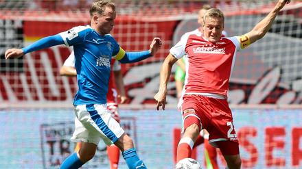 Die schon wieder. Sieben Wochen nach dem Testspiel gegen den Drittligisten trifft der 1. FC Union um Felix Kroos heute auf Carl Zeiss Jena. 