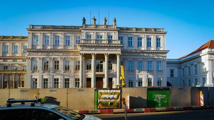Baustelle vor dem Kronprinzenpalais