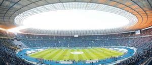 Der Weg ist das Ziel. Rund 8000 Karten hat der BFC bislang für das Duell gegen Köln im Olympiastadion verkauft. Der Klub hofft, dass am Sonntag mehr als 14 117 Zuschauer kommen. So viele sahen 2017 das Spiel gegen Schalke – allerdings im Jahn-Sportpark. 
