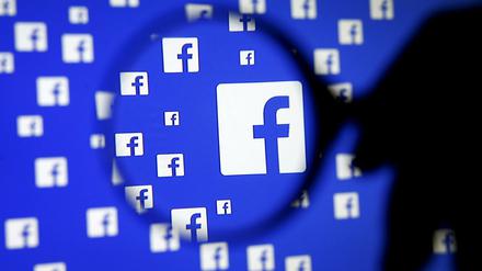 Facebook geht gegen Fake-Accounts vor (Symbolbild).