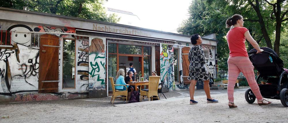 Ort der Begegnung: Im Nachbarschaftshaus am Helmholtzplatz finden viele Aktionen statt.
