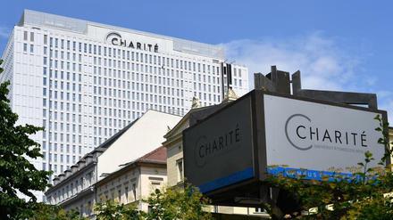 Das Charité-Bettenhaus in Berlin-Mitte 