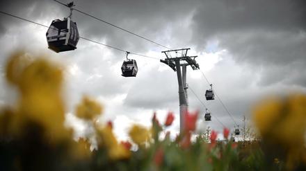 Eine Fahrt mit der Seilbahn der Internationalen Gartenbauausstellung (IGA) in Marzahn soll nach SPD-Wunsch dem VBB-Tarif angepasst werden.