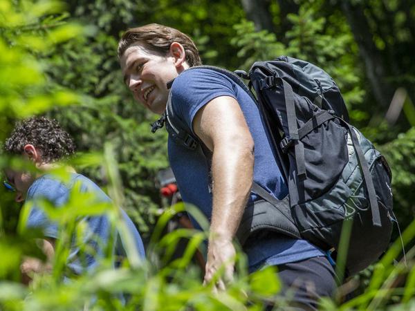 Sebastian Kurz bei einer Wanderung anlässlich der Sommertour "Bergauf, Österreich!"