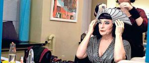 „Na wat denn, so wie du aussiehst?“ Dagmar Manzel in der Maske. 