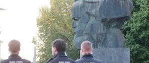 Chemnitz, die ehemalige Karl-Marx-Stadt, kommt nicht zu Ruhe. ARD aktuell informierte über einen Liveblog.