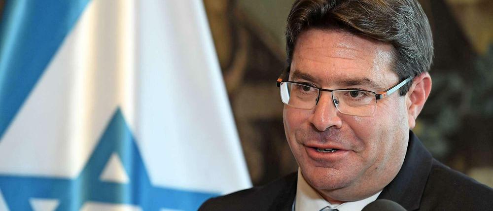 Wissenschaftsminister Ofir Akunis hatte die Ernennung einer Forscherin gestoppt, die Wehrdienstverweigerung unterstützte.