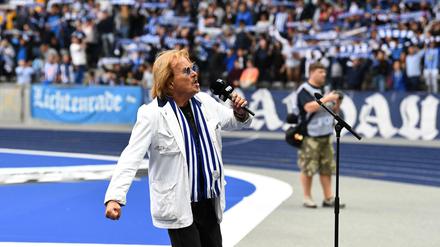 Erster Reihe: Frank Zander.