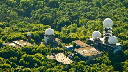Wahrzeichen auf dem Teufelsberg: die alte US-Spionagestation.