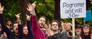 Das Bündnis Chemnitz Nazifrei protestiert gegen rechte Vereinnahmung des Tötungsdeliktes und Rechtsextremisten in Chemnitz. 