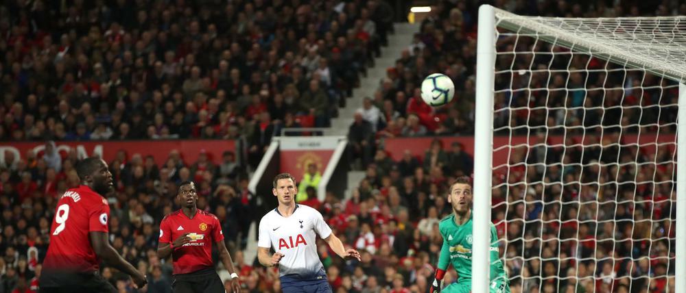 Momentan gibt es in England, hier Old Trafford in Manchester, nur Sitzplätze. 