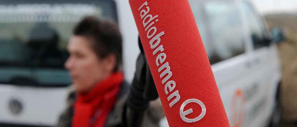 Radio Bremen möchte nicht, dass Parteifunktionäre als Reporter für den Sender arbeiten.