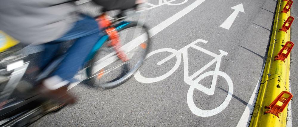 Viele deutsche Großstädte geben zu wenig Geld für den Ausbau des Radverkehrs aus.