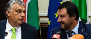 Matteo Salvini, hier mit Ungarns Präsident Viktor Orban, bestätigt, dass ein Flüchtlingsabkommen Italiens mit Deutschland näher rückt.