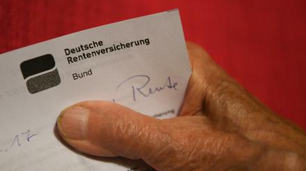 Existenziell für viele Menschen im Land: der Rentenbescheid.