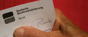 Existenziell für viele Menschen im Land: der Rentenbescheid.