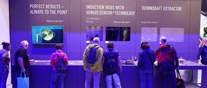 Besucher auf der Internationalen Funkausstellung 2018 in Berlin.