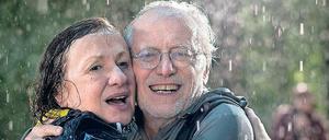 Das Drama scheint ein Ende zu haben. Anna Ziegler (Irene Fischer) und ihr geliebter Hans Beimer (Joachim H. Luger).