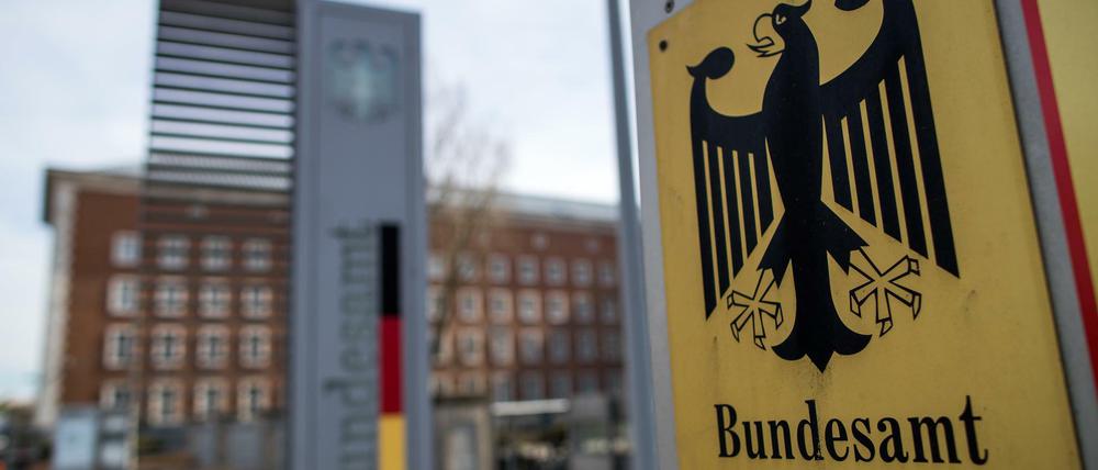 Mangelnde Kontrolle des Bundesamts für Migration und Flüchtlinge