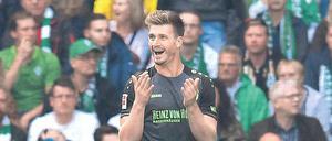 Passiert das gerade wirklich? Hendrik Weydandt ist bei Hannover 96 die bislang spannendste und außergewöhnlichste Geschichte der noch jungen Saison. Interview-Anfragen lehnt er bisher trotzdem konsequent ab.  