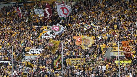 Bleibt am Samstag leer. Den K-Block im Dresdner Stadion werden keine Fußballfans bevölkern. Das Spiel gegen den HSV fällt aus.