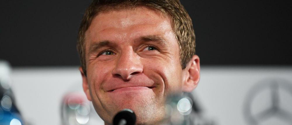 Redegewandt. Thomas Müller antwortet geduldig auf alle Fragen rund um das Frankreich-Spiel.