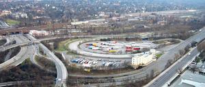 Das Autobahn Dreieck Funkturm in Berlin Charlottenburg